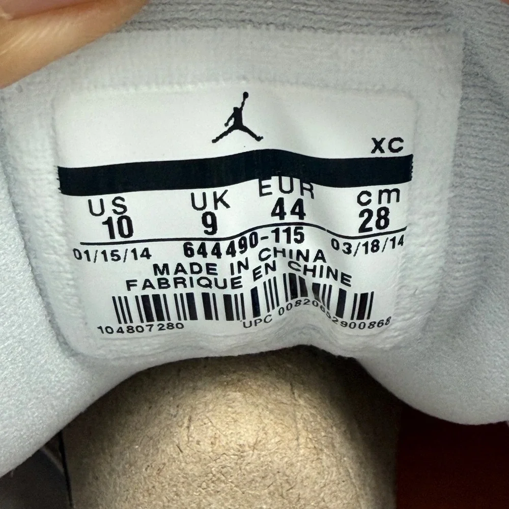 Nike Air Jordan 1 Retro 86 White Kumquat Pure Platinum Mens Size 10 (644490-115)